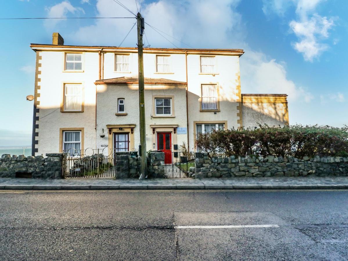 Llys Madoc, Basement Apartment Penmaenmawr Exterior photo